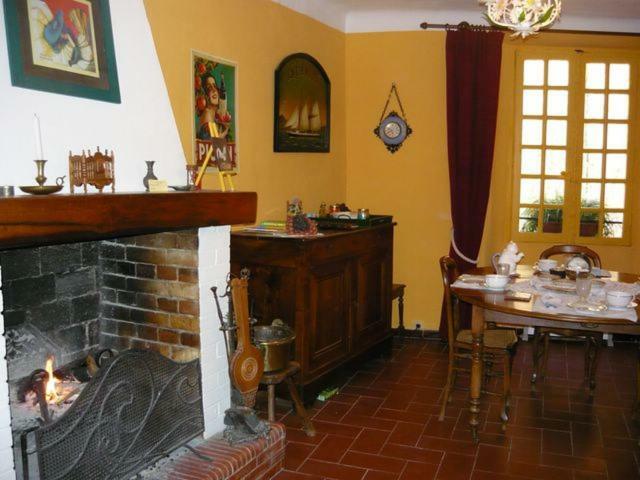 Bed and Breakfast Le Pra De Pe Cotignac Exteriér fotografie